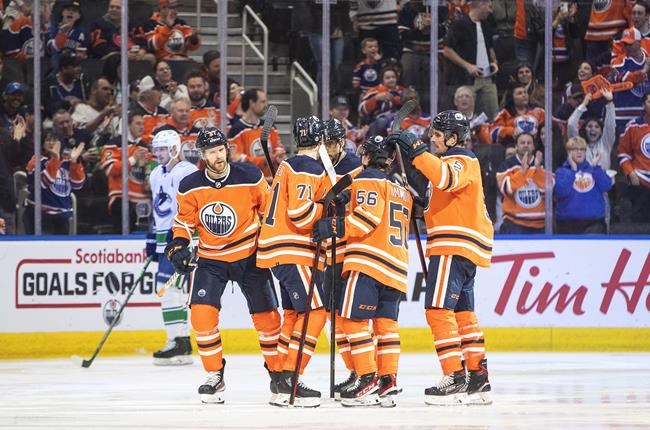 Shore, Oilers use shootout to edge Canucks 3-2 in final game of regular season | iNFOnews.ca Shore, Oilers use shootout to edge Canucks 3-2 in final game of regular season | iNFOnews.ca