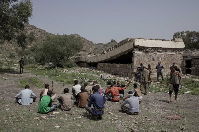 Yemen officials: 2 commanders killed in clash with militants | iNFOnews.ca Yemen officials: 2 commanders killed in clash with militants | iNFOnews.ca
