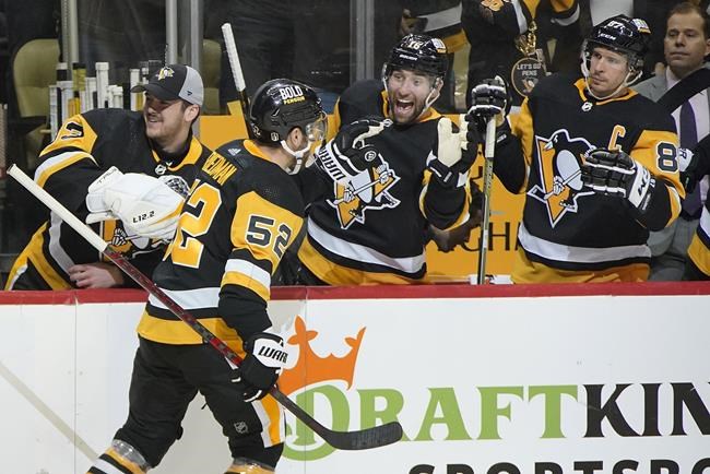Pens chase Shesterkin again, topple Rangers 7-2 for 3-1 lead | iNFOnews.ca