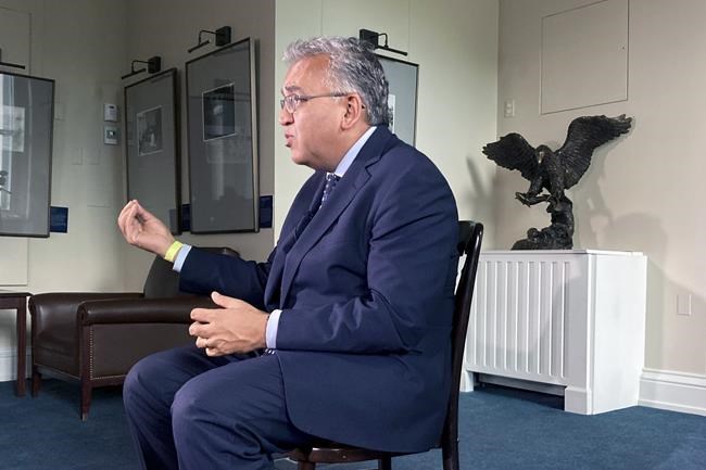 The AP Interview: US 'vulnerable' to COVID without new shots | iNFOnews.ca The AP Interview: US 'vulnerable' to COVID without new shots | iNFOnews.ca