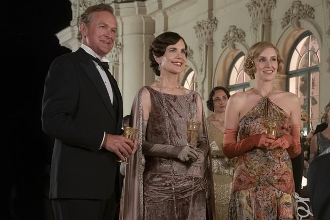 Review: Hollywood comes to Downton Abbey! Also: the clothes. | iNFOnews.ca Review: Hollywood comes to Downton Abbey! Also: the clothes. | iNFOnews.ca