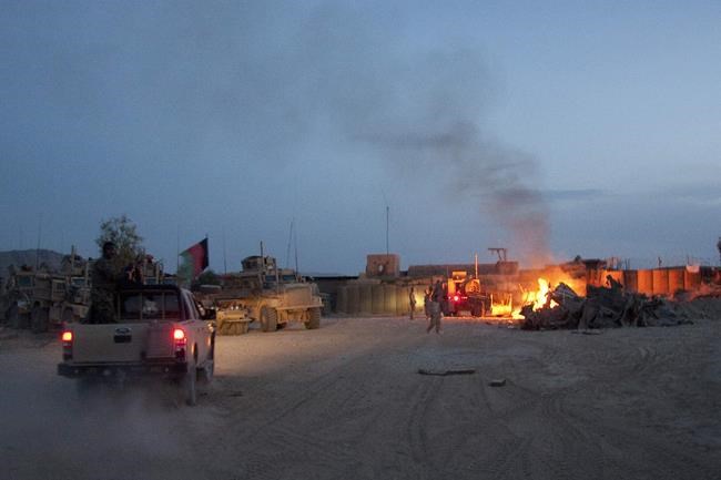 Lawmakers reach deal to help veterans exposed to burn pits | iNFOnews.ca CP2122396095