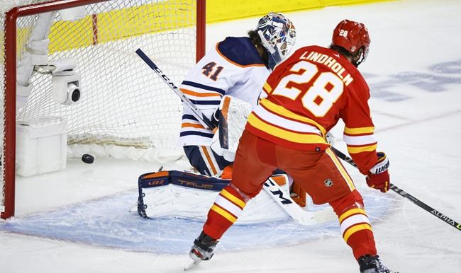 Flames looking for 'foundation' after Game 2 loss: 'We're playing into their hands' | iNFOnews.ca