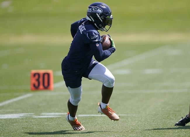 Seahawks have different feel without Wilson, Wagner | iNFOnews.ca