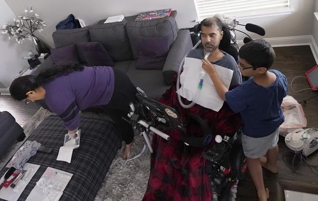 Young caregivers 'exist in the shadows,' offer crucial help | iNFOnews.ca
