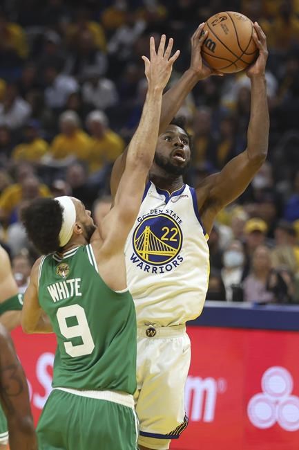 Celtics have huge 4th, beat Warriors in Game 1 of NBA Finals | iNFOnews.ca
