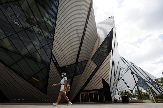 Royal Ontario Museum offers free admission to main-floor galleries this summer | iNFOnews.ca