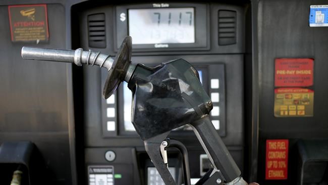 How to afford summer road trips amid high gas prices | iNFOnews.ca