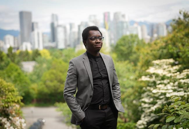 B.C. writer Tolu Oloruntoba wins $65K Griffin Poetry Prize for debut book | iNFOnews.ca