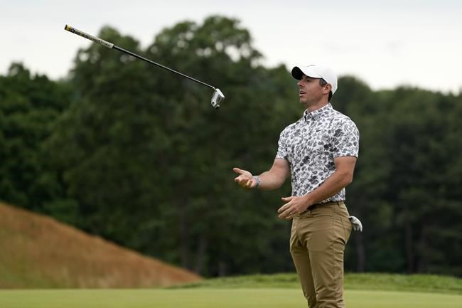 Hadwin leads US Open as McIlroy makes statement with clubs | iNFOnews.ca