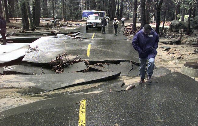 Yellowstone National Park to partly reopen after floods | iNFOnews.ca