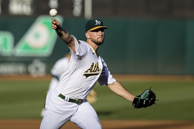Mariners slug four homers to beat A's 8-2, snap 3-game skid | iNFOnews.ca Mariners slug four homers to beat A's 8-2, snap 3-game skid | iNFOnews.ca