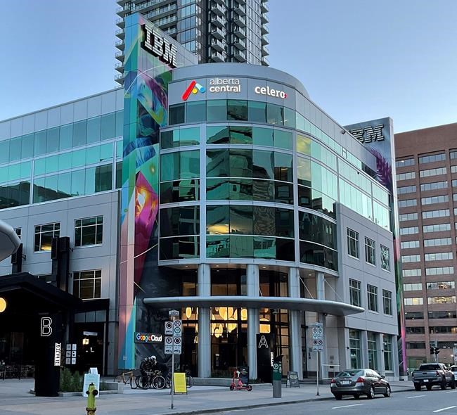 IBM Canada promises 250 tech jobs for Calgary with creation of innovation centre | iNFOnews.ca IBM Canada promises 250 tech jobs for Calgary with creation of innovation centre | iNFOnews.ca