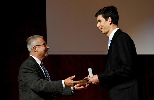 Ukrainian mathematician awarded prestigious Fields Medal | iNFOnews.ca Ukrainian mathematician awarded prestigious Fields Medal | iNFOnews.ca