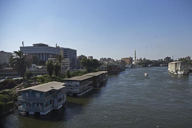 Cairo's historic Nile River houseboats removed in govt push | iNFOnews.ca