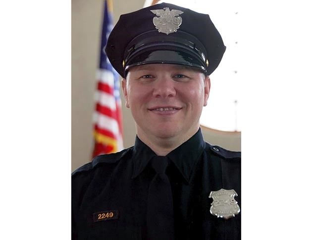 Man sentenced in death of undercover detective, informant | iNFOnews.ca