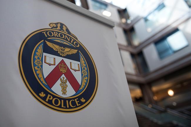 Child allegedly taken from Toronto subway station found safe, police say | iNFOnews.ca Child allegedly taken from Toronto subway station found safe, police say | iNFOnews.ca