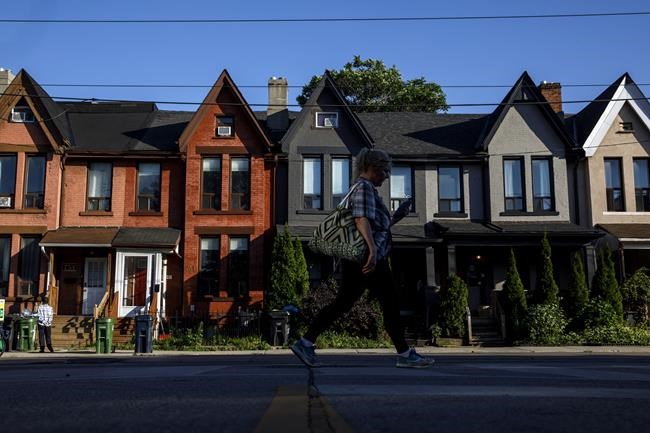 How the Bank of Canada's rate hike will impact mortgages, loans and spending | iNFOnews.ca How the Bank of Canada's rate hike will impact mortgages, loans and spending | iNFOnews.ca
