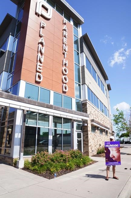 Ellison: No appeal to defend Minnesota abortion restrictions | iNFOnews.ca