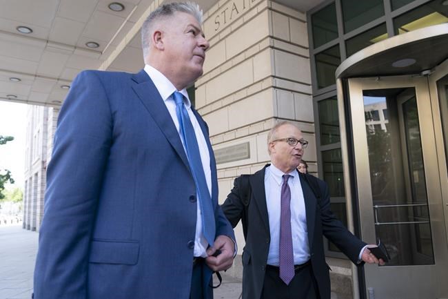 Bannon's criminal contempt trial on track for next week | iNFOnews.ca