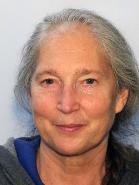 Search on for woman after child, car found stuck in Alaska | iNFOnews.ca