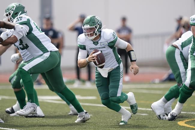 Roughriders QB Fajardo unsure how long he can play the pain game | iNFOnews.ca Roughriders QB Fajardo unsure how long he can play the pain game | iNFOnews.ca