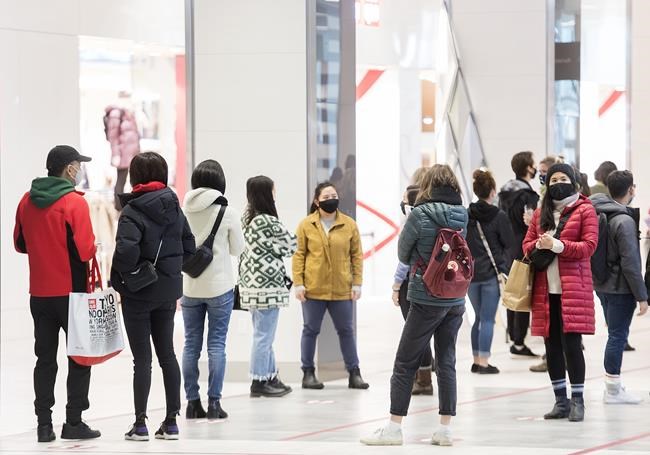 Consumers lean on loyalty programs to help manage runaway inflation | iNFOnews.ca