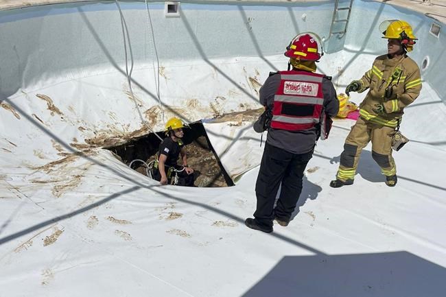 Israeli couple arrested after man dies in pool sinkhole | iNFOnews.ca