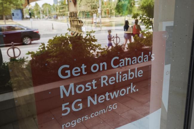 Telecom experts call for rejection of major takeover as MPs probe Rogers outage | iNFOnews.ca CP1955782641