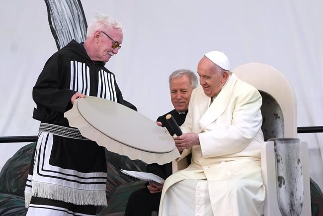 'Mamianaq': Pope Francis ends reconciliation visit by apologizing in Inuktitut | iNFOnews.ca