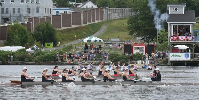 Women row same distance as men for first time in 204-year-old St. John's regatta | iNFOnews.ca