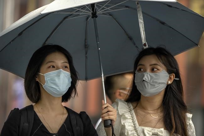 Thousands stranded in China resort city amid COVID lockdown | iNFOnews.ca Thousands stranded in China resort city amid COVID lockdown | iNFOnews.ca