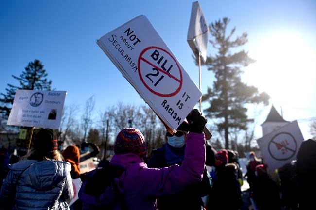 Quebec religious minorities feel less safe, hopeful due to secularism law: survey | iNFOnews.ca