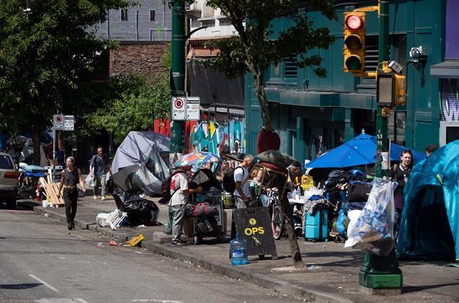 Little change to Vancouver downtown street encampment as residents wonder where to go | iNFOnews.ca CP645964551