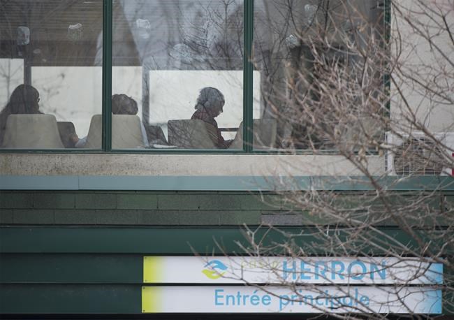 Quebec allowing four people per room in care homes, against coroner's recommendations | iNFOnews.ca