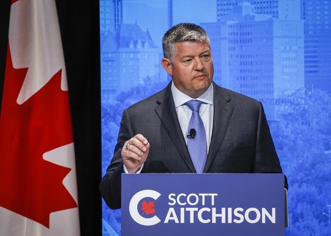 Aitchison condemns Lewis' Nuremberg email as 'dog whistle' to COVID vaccine critics | iNFOnews.ca