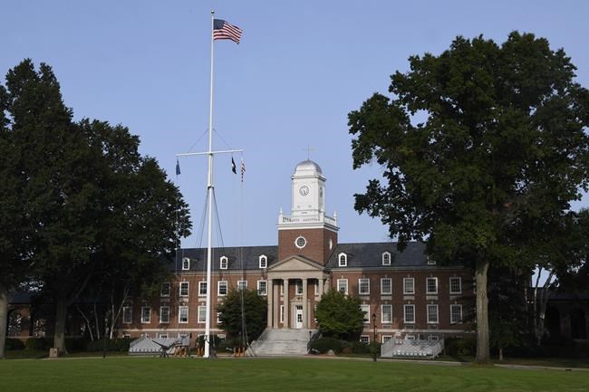 Accounts differ in unvaccinated Coast Guard cadet departures | iNFOnews.ca CP2029960400
