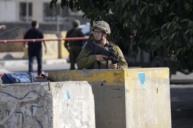Palestinian killed after stabbing, wounding Israeli soldier | iNFOnews.ca Palestinian killed after stabbing, wounding Israeli soldier | iNFOnews.ca