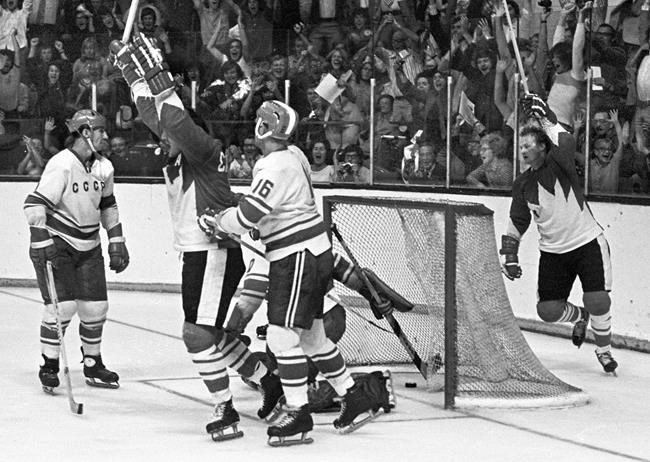 Players shed new light on memorable Canada-Soviet Summit Series in "1972" book | iNFOnews.ca