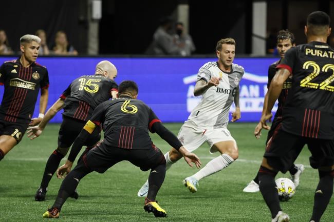Toronto FC's MLS playoff hopes take a blow as Atlanta United wins 4-2 | iNFOnews.ca Toronto FC's MLS playoff hopes take a blow as Atlanta United wins 4-2 | iNFOnews.ca