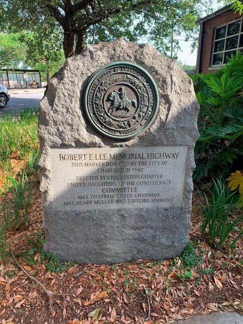Suits to save Confederate icons dropped in South Carolina | iNFOnews.ca Suits to save Confederate icons dropped in South Carolina | iNFOnews.ca