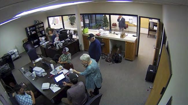 Video shows 'unauthorized access' to Ga. election equipment | iNFOnews.ca