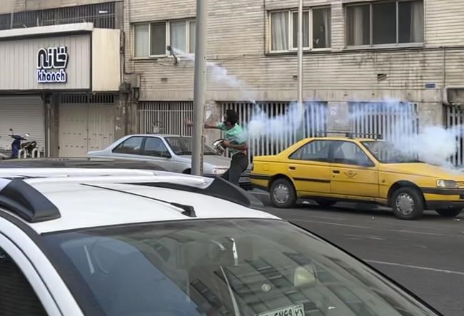 EXPLAINER: What kept Iran protests going after first spark? | iNFOnews.ca EXPLAINER: What kept Iran protests going after first spark? | iNFOnews.ca