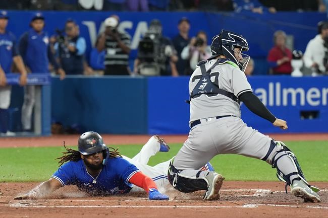 Blue Jays stop Judge, Yankees in a 10-inning thriller | iNFOnews.ca