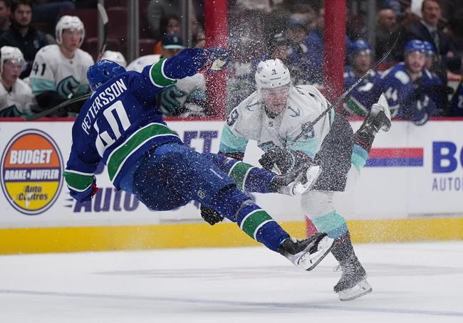 Donato scores in OT as Seattle Kraken edge Vancouver Canucks 4-3 | iNFOnews.ca CP621129496