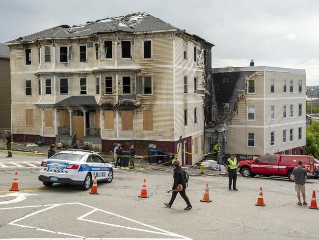 Woman charged with setting fire at apartment that killed 4 | iNFOnews.ca