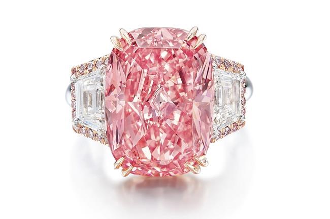 Pink diamond sells for record $57.7M at Hong Kong auction | iNFOnews.ca Pink diamond sells for record $57.7M at Hong Kong auction | iNFOnews.ca