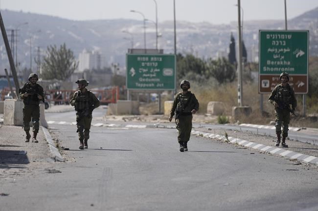 Palestinians: Israeli troops kill teen in West Bank clashes | iNFOnews.ca CP196236600