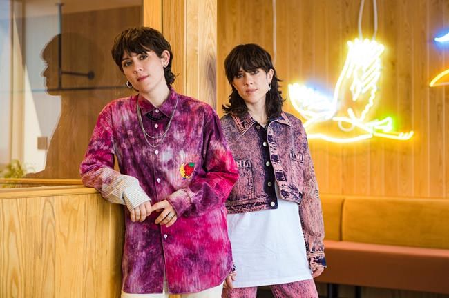 Calgary temporarily renames bus route "Crybaby" to honour pop stars Tegan and Sara | iNFOnews.ca CP680350022