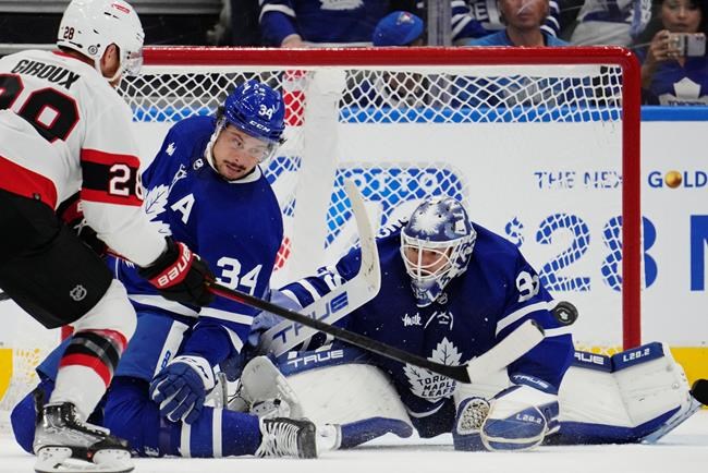 Samsonov solid in place of injured Murray, Holl scores winner as Leafs down Sens 3-2 | iNFOnews.ca